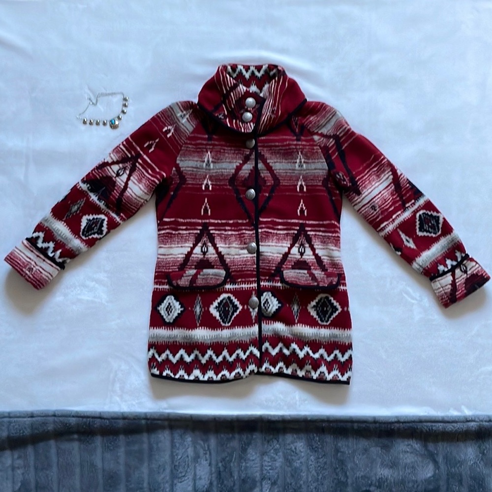 Cozy Montana Co Woman's Southwest Fleece Metal Designed Buttons Size L